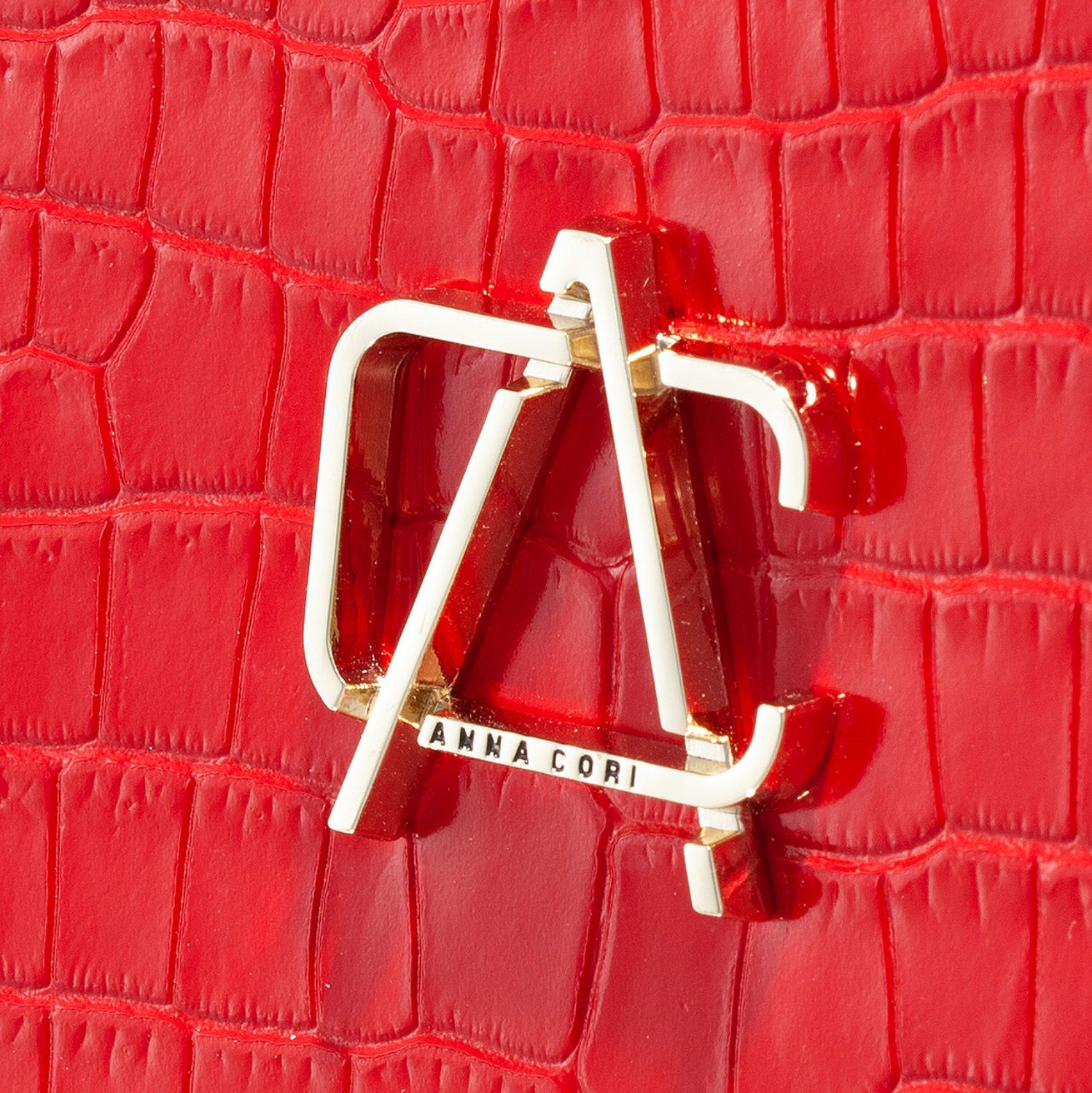 Imagine ARNA CROCO ROSU