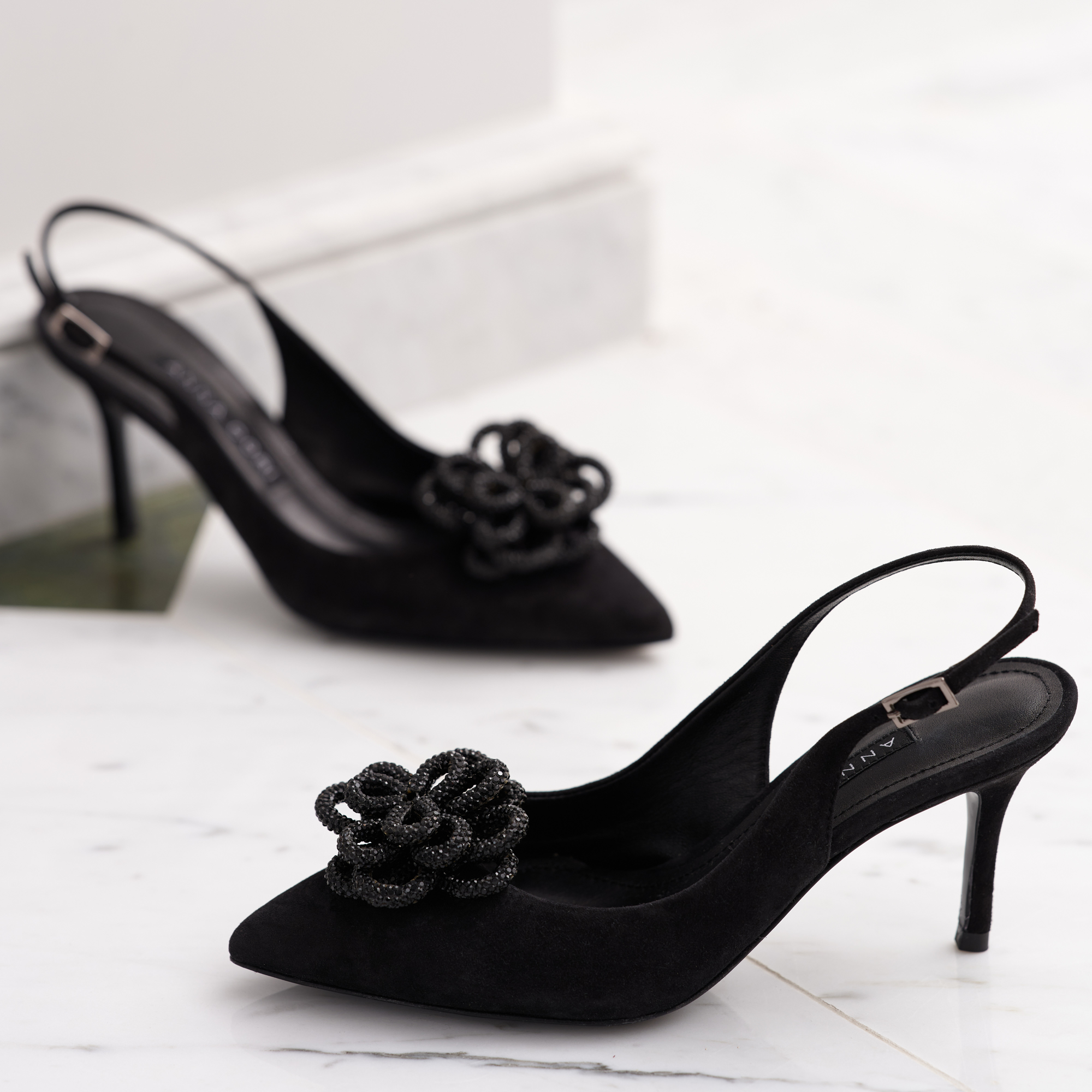 Imagine Pantofi Decupati Damă 6036 Camoscio Negru