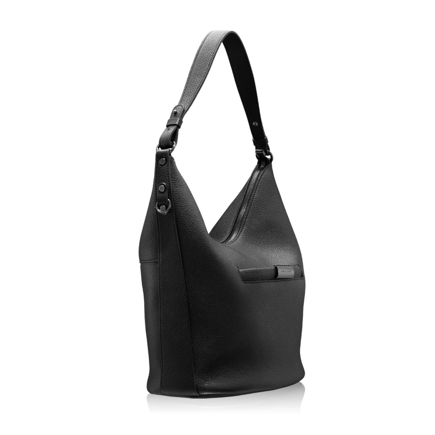 Imagine CLARA BOTTALATO NEGRU