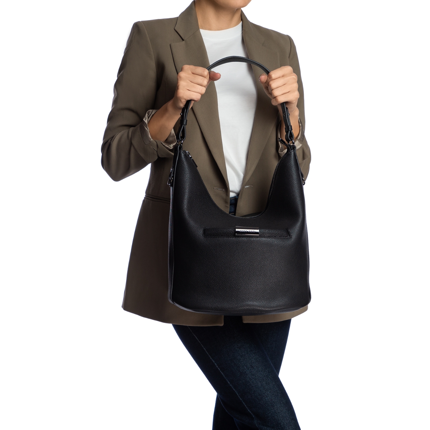 Imagine CLARA BOTTALATO NEGRU