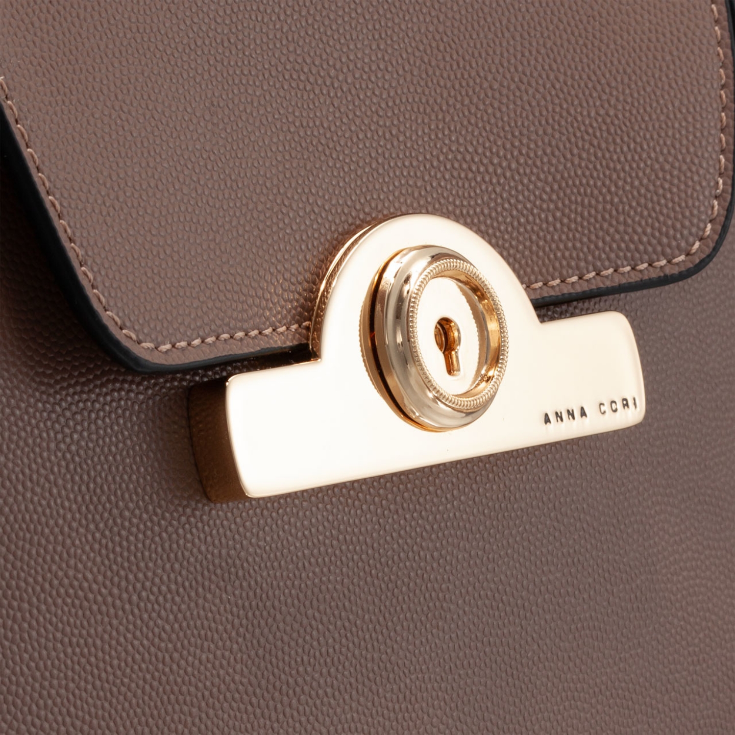 Imagine DANYA VIT STAMP FARD