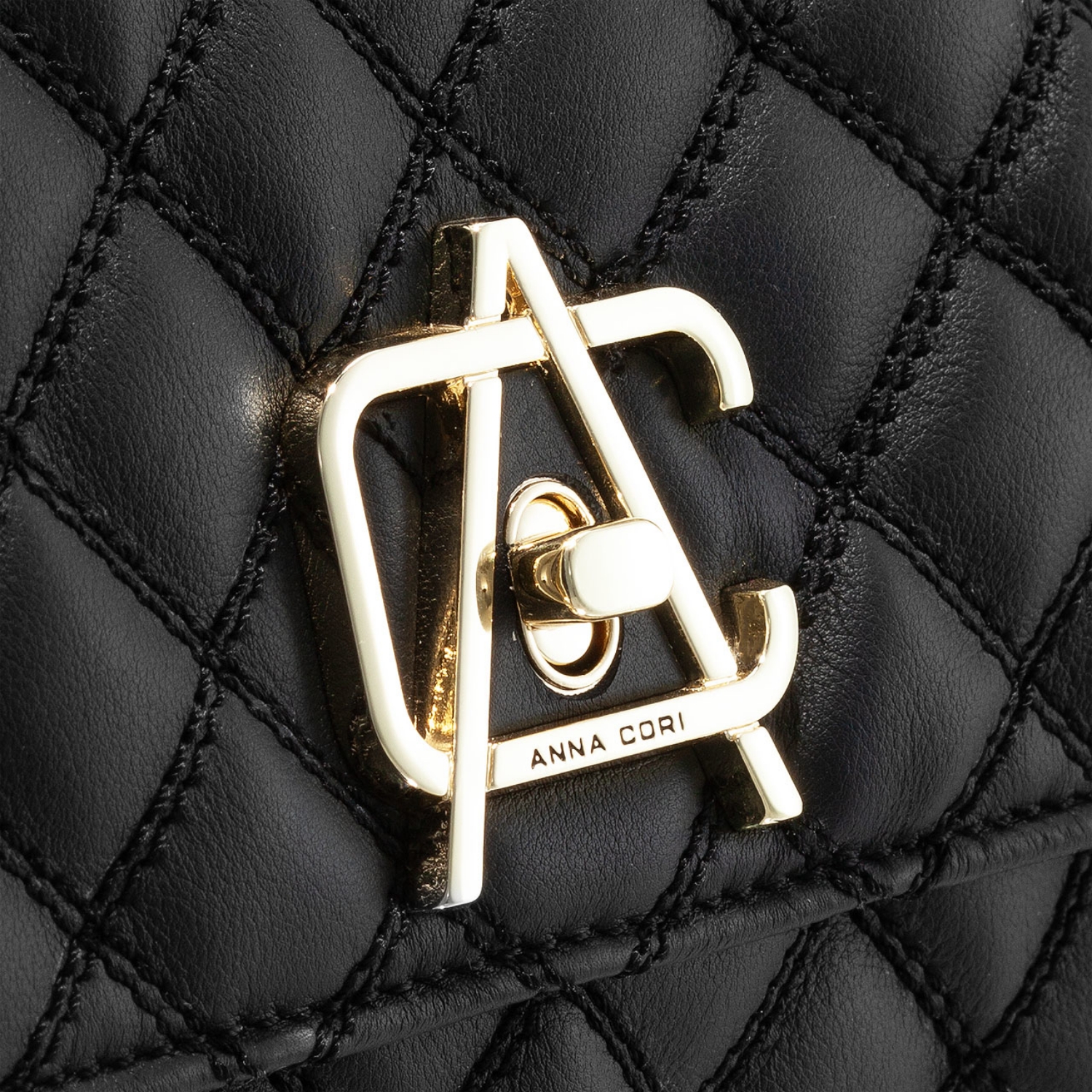 Imagine GISELE VITELLO NEGRU