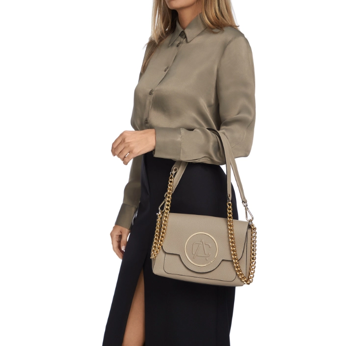 TANIA BOTTALATO TAUPE