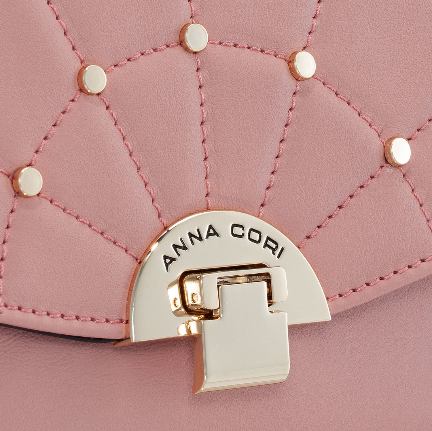 Imagine LESIA VITELLO FARD