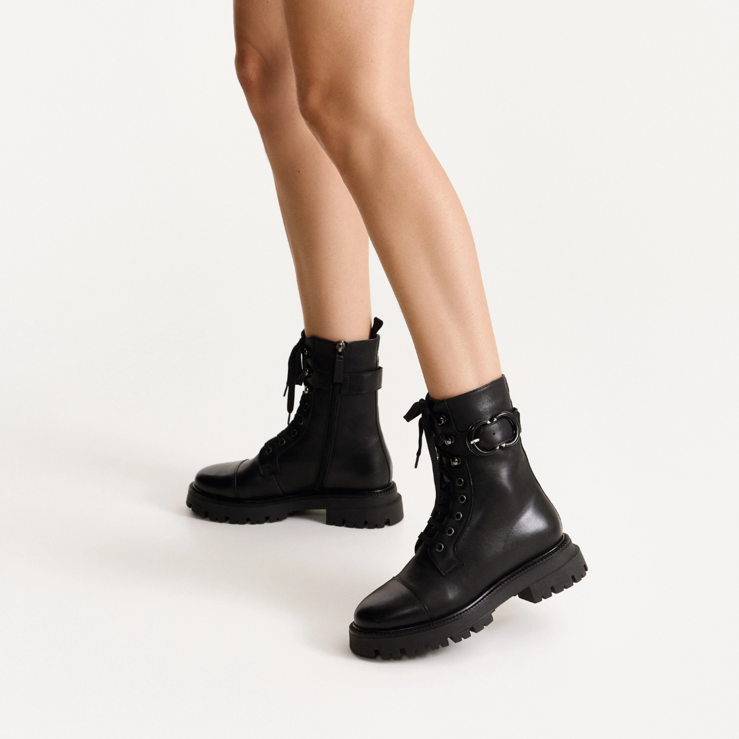 Picture of Women Leather Ankle-Boots 8219 Vitello Black
