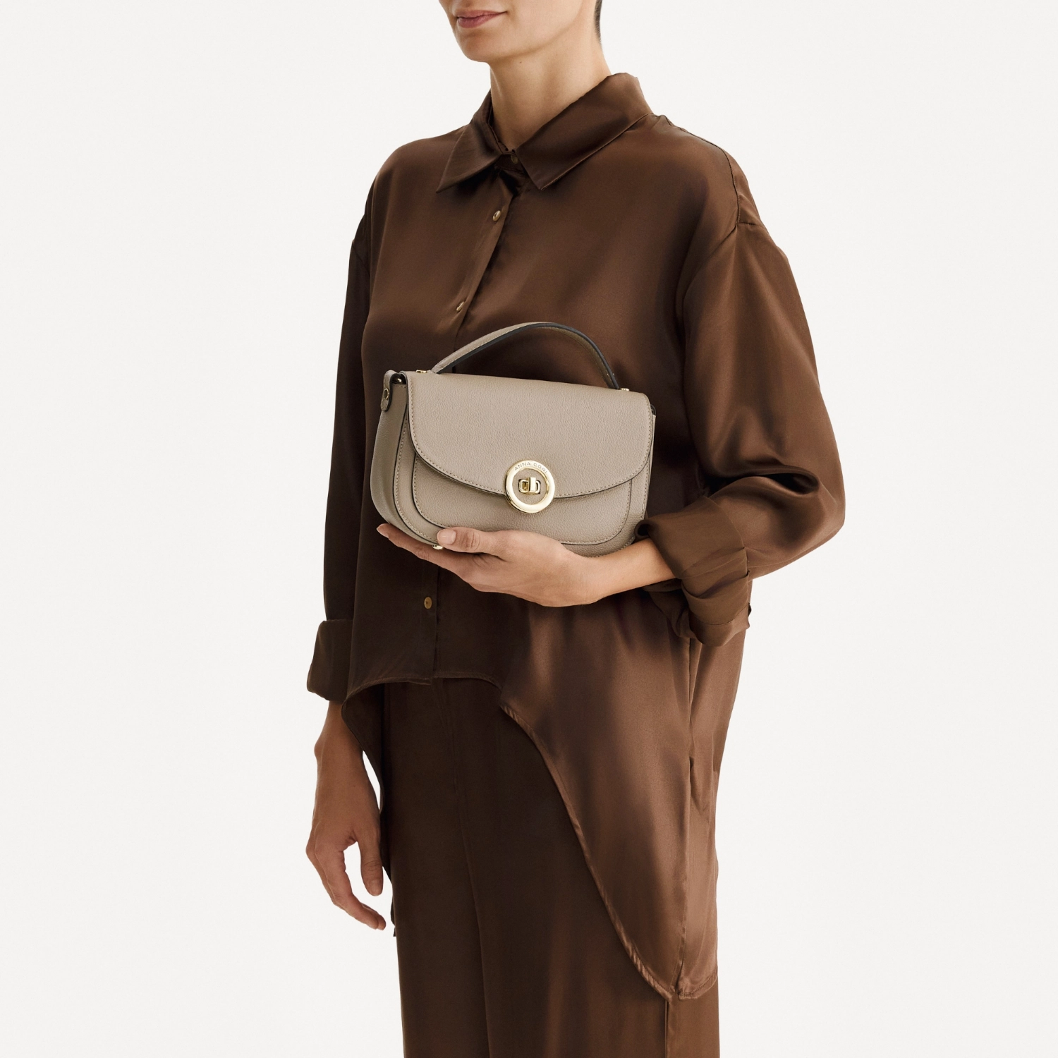 Picture of Women Leather Handbag ENA 04 BOTTALATO TAUPE