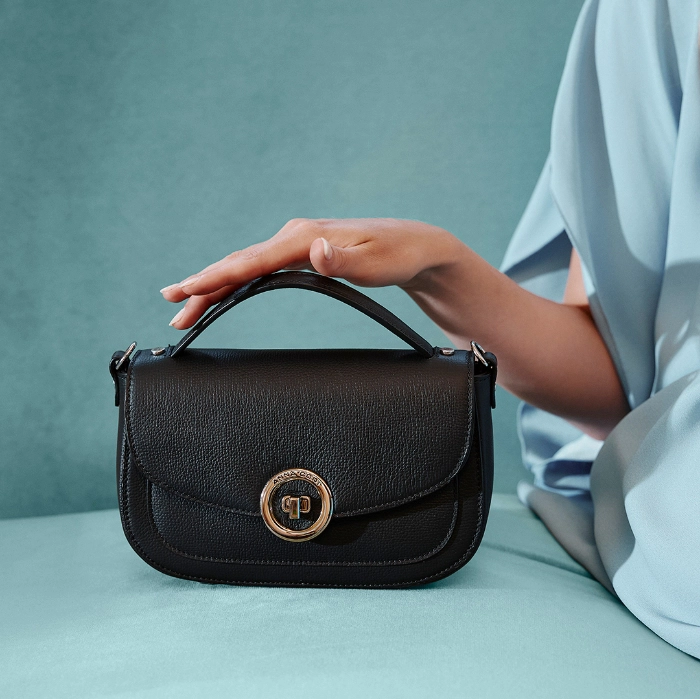 Picture for category Bags & Accessories