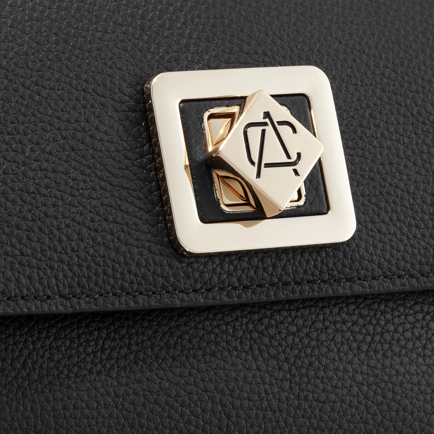 Imagine GEANTA DAMA DE UMAR GENNA 01 BOTTALATO NEGRU