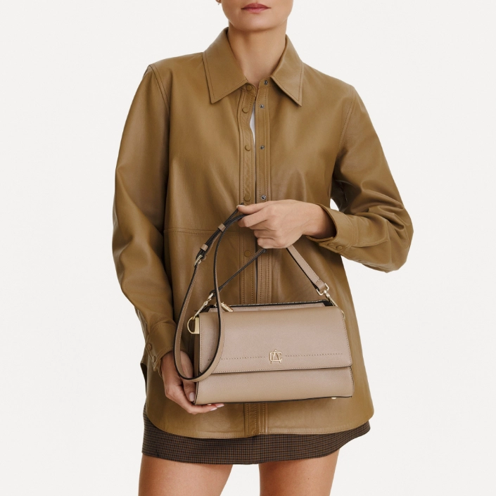 Geanta dama de Umar IRISA 02 VITELLO STAMP BEJ