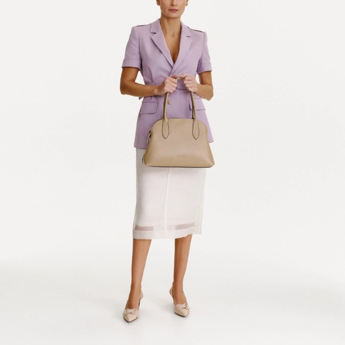 Geanta dama de Mana FYRA 01 VITELLO BEJ Geanta dama de Mana FYRA 01 VITELLO BEJ