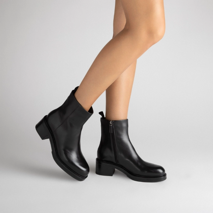Women's Boots 8523 Vitello Black