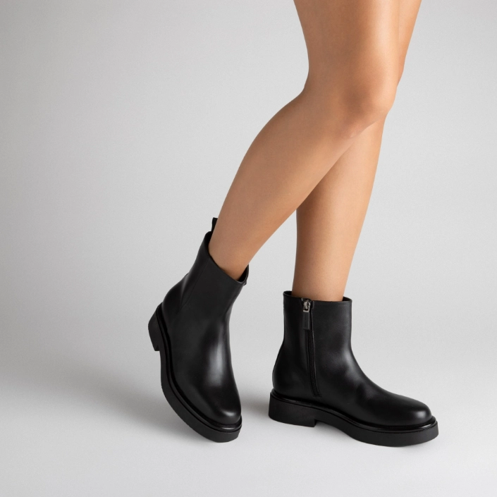 Women Leather Ankle-Boots 8600 Vitello Black